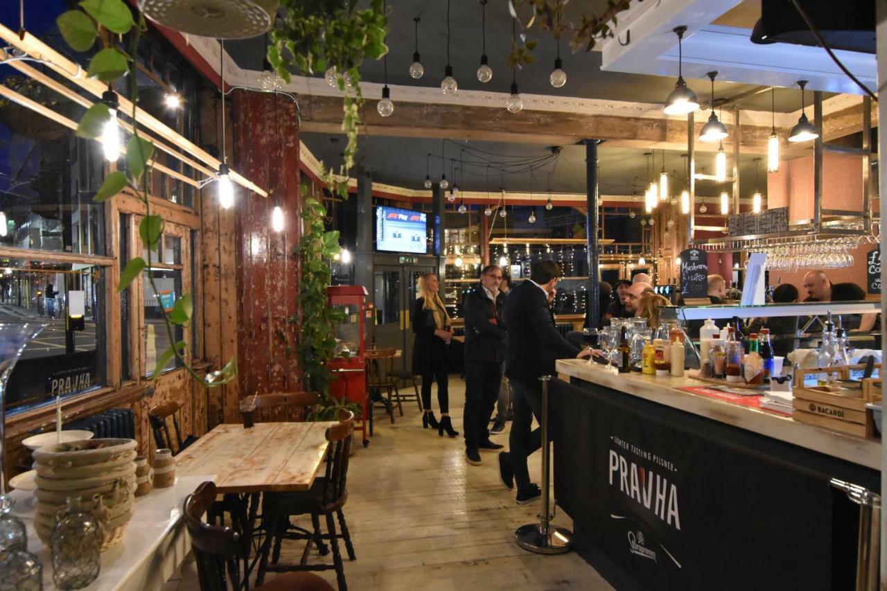 New Market Ale House London Exterior photo