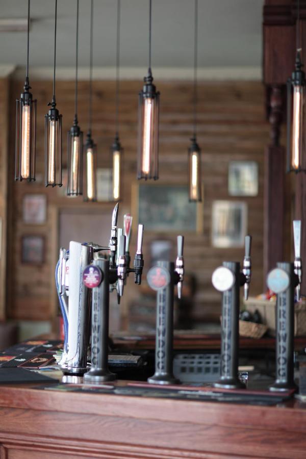 New Market Ale House London Exterior photo